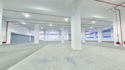 Toh Guan Road East (D22), Warehouse #574075791